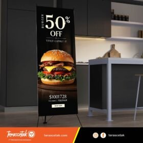 Y Banner Banner & Spanduk TerasCetak